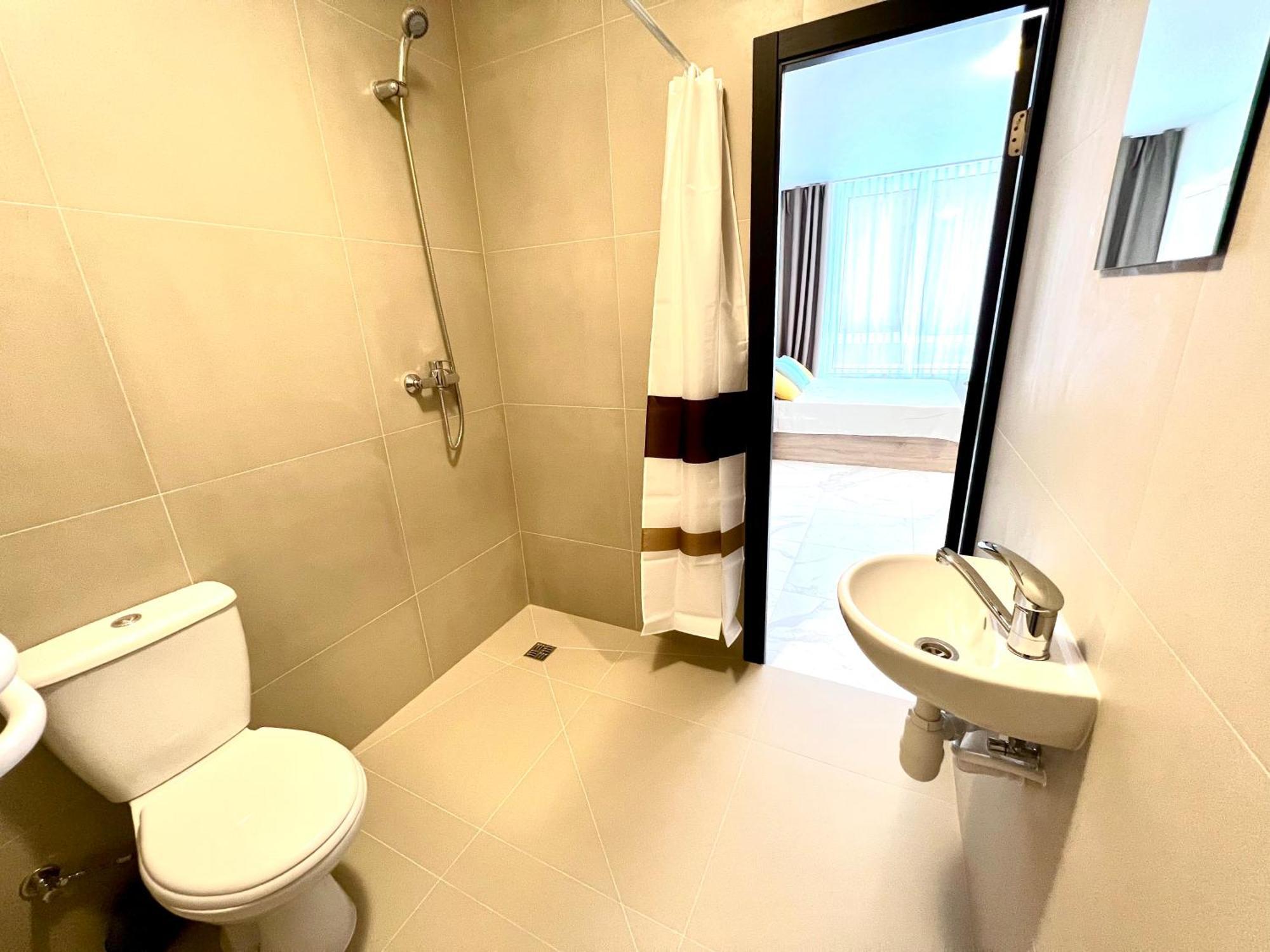 Osapart Hotel In A Complex Semycvit 4 Lviv Exteriör bild